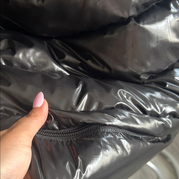 Street Wear Black Puffer Jacket with Real Genuine Fox Fur Trim M - Picture 10 of 10